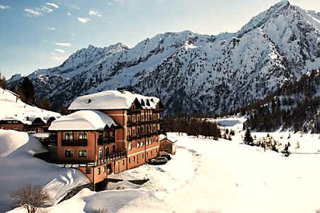 Skirama Dolomiti Brenta - Passo Tonale 2014 - hotel LOCANDA LOCATORI ***